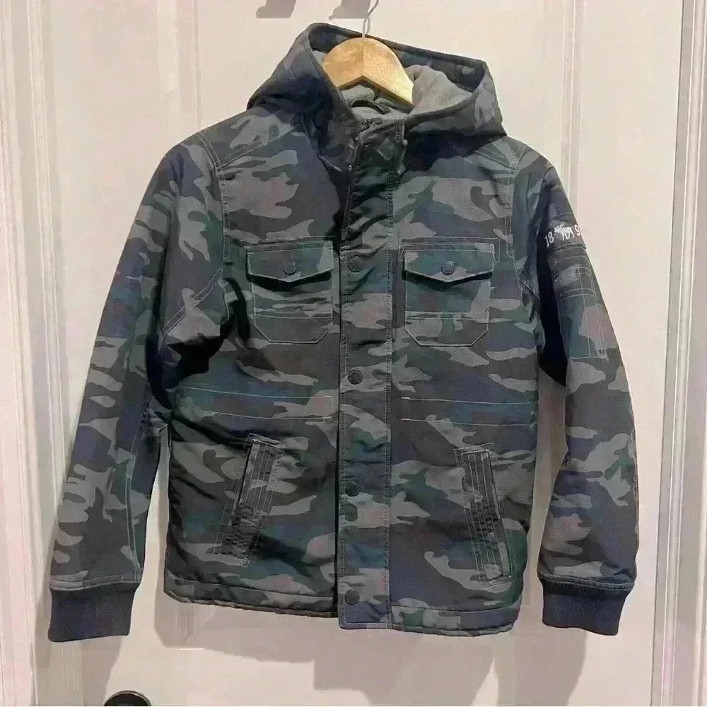 Abercrombie Kids lined‎ Camo Jacket Size 11/12